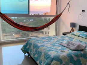 Hermoso apartamento con vista al mar con piscina